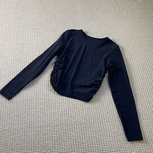 Lululemon long sleeved top